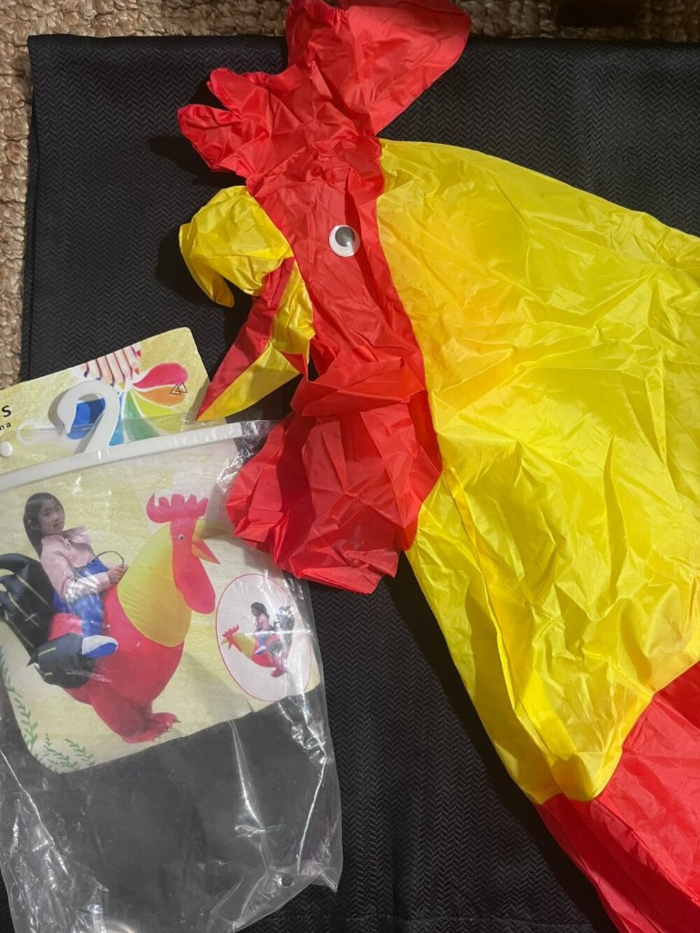 Inflatable Ride-On Rooster Costume for Kids – BRAND NEW / NEVER USED